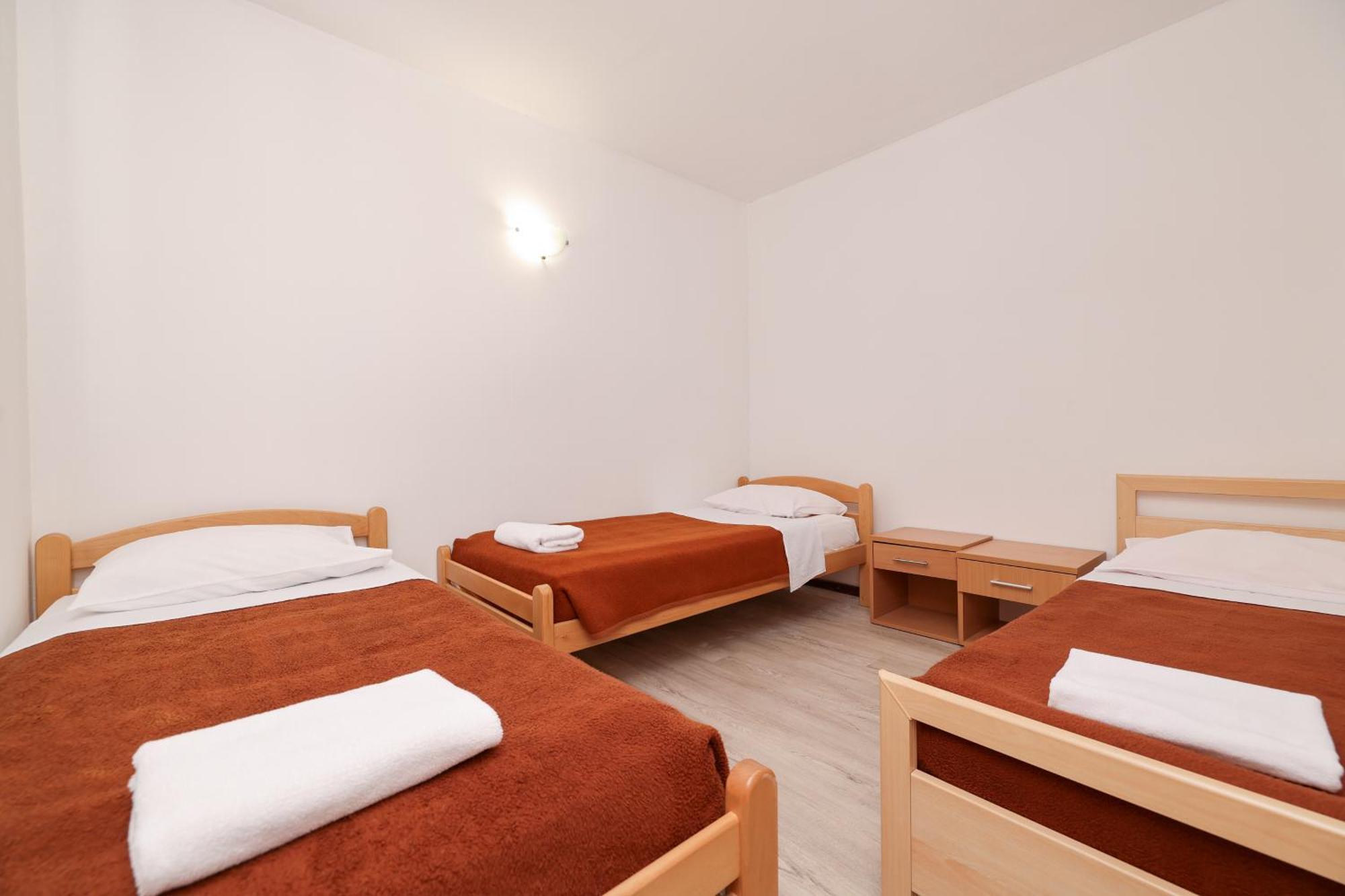 Apartments Medena Budget Trogir Bagian luar foto